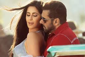 Salman Khan, Katrina Kaif sizzle in latest Tiger 3 dance number 'Leke  Prabhu Ka Naam' by Arijit Sing