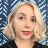 Phyllis Leeth's Instagram, Twitter & Facebook