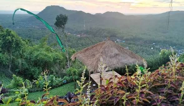 Kawasan Wisata Desa Romantic Hill