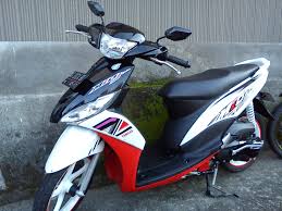 Mio sporty khususnya dengan modif thailook pun juga tak pernah absen dalam setiap kontes motor, seperti yang bisa kalian lihat fotonya di bawah ini. 80 Modifikasi Motor Mio J 2012 Sobat Modifikasi