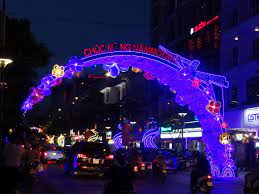 Crawl through part of the tunnel network that once housed vietnamese fighters, hiding places, supply routes and hospitals. Vietnam Strolling Saigon Ho Chi Minh City At Night Travel And Lifestyle Diaries Just Blogging My Life Away