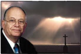 Emil Collier's Instagram, Twitter & Facebook