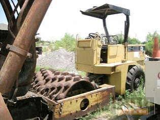 Caterpillar CP433B Padfoot Compactor