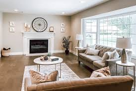 We picked up on the natural elements in the kitchen design and mudroom and incorporated natural elements into the staging design creating. Home Staging Muralizeit Interiors Annnapolis Maryland