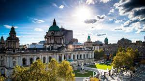 It faces north and effectively divides the commercial and business areas of the city centre. Belfast City Hall Attractions Visit Belfast