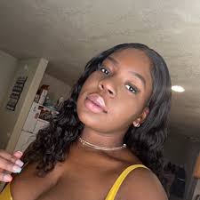 What is a simple recipe for iced espresso using hazelnut creamer and milk?