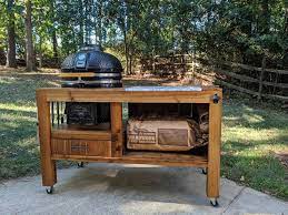 Look at this dual functional model of handmade grill cart that has been done to inspire and rock! 5 Diy Big Green Egg Table Plans To Transform Your Grilling Space
