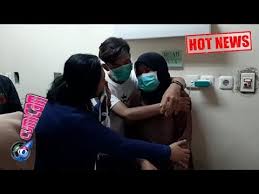 Pedangdut yang juga mantan suami rita sugiarto itu meninggal karena komplikasi diabetes. Hot News Detik Detik Jacky Zimah Mantan Suami Rita Sugiarto Tiada Cumicam 02 Juli 2019 Youtube