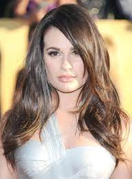 Top 15 Lea Michele Frisuren Frisur Lange Haare Pony Stufenschnitt Lange Haare Lange Haare Schrager Pony