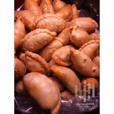 3 senduk minyak masak (dipanaskan). Serunding Ikan Bilis Mat Gebu