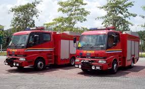 2 jln jurubina u1/18, section u1 hicom glenmarie industrial park, shah alam, selangor, malaysia. Fire Engines Photos Domestic Fire Tender 4x2 Malaysia Army Service