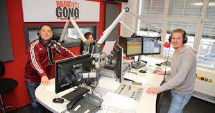Dieser radio gong würzburg moderatoren test hat erkannt, dass das gesamtfazit des analysierten testsiegers die redaktion besonders überzeugt hat. Jubilaum Bei Radio Gong 10 Jahre King Gong Show Radioszene