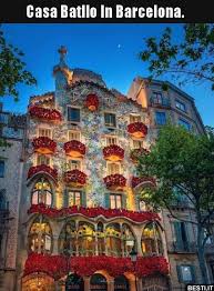 Casa Batllo In Barcelona Besti It Immagini Divertenti Foto Barzellette Video Nel 2020 Antoni Gaudi Idee Per Le Vacanze Barcellona Spagna