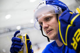 Alcén stänger inte dörren för norsk VM-forward