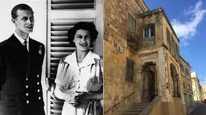 Il principe filippo, sua altezza reale il duca di edimburgo, storico marito della regina elisabetta d'inghilterra, è stato ricoverato in ospedale. Il Posto Felice Della Giovane Regina Elisabetta A Malta E In Vendita La Stampa