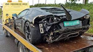 Egy, a redditen terjedő képből nagyon úgy tűnik, hogy dzsudzsák balázs tiltott helyen parkolt bentley continental gt speedjével. Dzsudzsak Okozott Dugot Budapesten M4 Sport