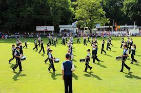 Kinder an die macht lyrics. Kinder An Die Macht Die Herbert Gronemeyer Show Spielmannszug Oberlichtenau E V