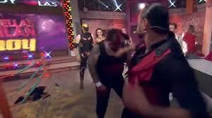 En la sexta semana del desafío de las estrellas bailan en hoy se decidió el destino de las parejas retadoras y las de repechaje el público salvó a macky y memo corral de volver a bailar y automáticamente entraron en el reto a partir de ese momento, el resto de los participantes volvieron a. Pirata Morgan Y Latin Lover Se Van A Los Golpes En Las Estrellas Bailan En Hoy