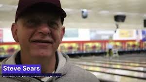 Bowling teams continue to strike gold