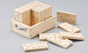 Back to the roots holzspielzeug selber bauen magazin fur holzkultur. Holzspielzeug Selber Machen Traktor Aus Holz Lqaff Com