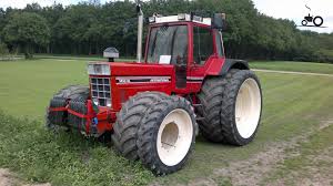 Case ih 1455 xl gebraucht kaufen bei traktorpool.de zu besten preisen von professionellen händlern und privaten anbietern. International 1455xl Tractors Farmall Tractors Big Tractors