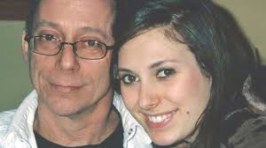 Perdre mon parrain pendant la pandémie m'a ouvert les yeux sur la solitude 