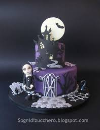 Epingle Par Dany Despontin Sur Gateau Pate A Sucre En 2020 Gateau Halloween Idee Deco Gateau Decoration De Gateaux Glacage