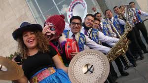 Arturo zambo cavero, lucha reyes, los morochucos, chabuca granda, oscar avilés: La Patronal Odelia