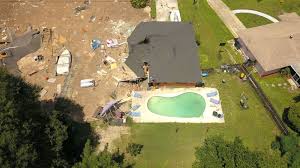 florida sinkhole stops growing after