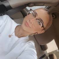 Brooke Kinney's Instagram, Twitter & Facebook