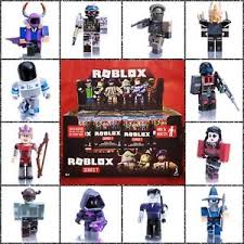 First, on the left side of the game. Roblox Serie 7 Neu Mystery Box Schwarz Cubes Kinder Spielzeug Figuren Pack Unbenutzte Codes Ebay