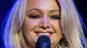 And what are his/her social media accounts? Bonnie Tyler Height Weight Age Spouse Family Facts Biography