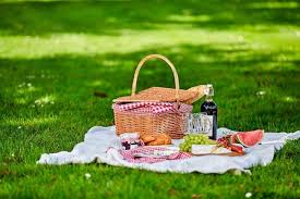 Maybe you would like to learn more about one of these? Come Organizzare Il Pic Nic Perfetto Scopriamolo Assieme Ad Oj Eventi