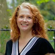 Maryann Barr's Instagram, Twitter & Facebook