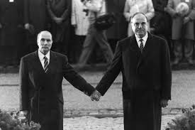 L'institut françois mitterrand, fondation reconnue établissement d'utilité publique, a besoin de vos dons pour je rejoins l'association des amis de l'institut françois mitterrand et m'abonne à la lettre. Interpretationen Des Ersten Weltkriegs In Deutschen Und Franzosischen Schulbuchern