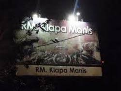 Maybe you would like to learn more about one of these? Klapa Manis Makan Sambil Membatik Dan Melukis Tribunnews Com Mobile