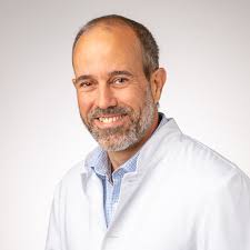 Docteur Carlos Pérez Valdés