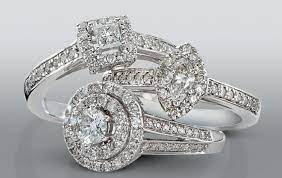 David Tutera Engagement Rings He S Got Some Beautiful Enagement Rings Favorite Engagement Rings David Tutera Wedding Rings Custom Diamond Engagement Rings