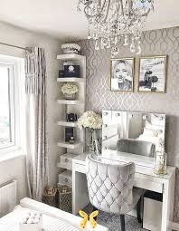 Wm4199501 Wallpaper White Grey Silver Geometric Trellis Metallic 3d Br Bedroom Design Stylish Bedroom Room Ideas Bedroom