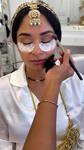 When your makeup artist makes you feel the most beautiful you've ever ...