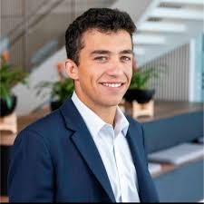 I am excited and blessed to share that I have accepted a full-time offer at  MJH Life Sciences® as a National Account Associate working with their  Pharmacy Times division upon graduation from