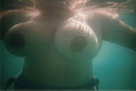 Voyeur big tits underwater | Picsegg.com