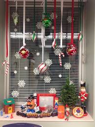 Santa S Workshop Window Decorations Office Christmas Decorations Christmas Cubicle Decorations Christmas Crafts Decorations