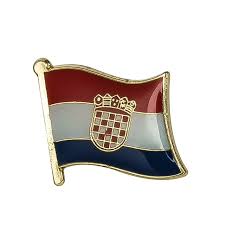 Zatímco vlajka užívaná na pevnině má poměr stran 1:2, námořní vlajka má. Zlata Broz Vlajka Chorvatsko Levne Manzetove Knoflicky Spona Na Kravatu A Panske Doplnky
