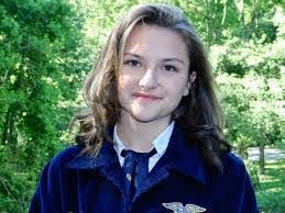 Shannon Ressler's Instagram, Twitter & Facebook