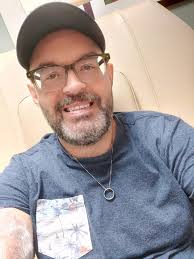 A reply from Lou Crabtree, GHS Class of 79, re a post