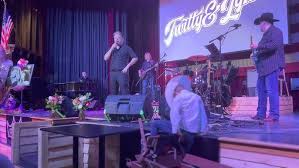 Tre sings Hello Darling, At The Texas Troubadour in Nashville Tn, Loretta’s  91st Birthday Bash