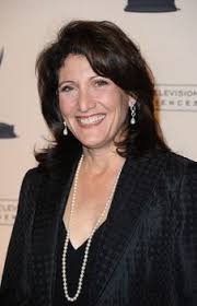 Amy Aquino