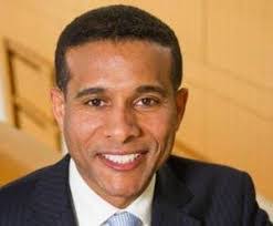 Ronnie Burt's Instagram, Twitter & Facebook