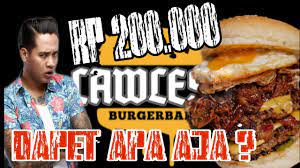 Индонезия добавлен 8 июл 2012. Buka Puasa Pake Burger Brutal Segede Kepala Highly Recommended Lawless Gofar Hilman Youtube